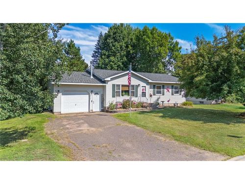 315 Hillcrest Dr, Amery, WI, 54001-1550 | Card Image