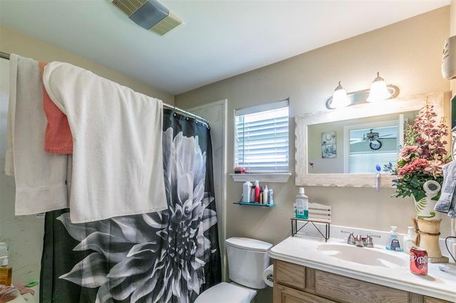 180 Fcr 797, Home with 6 bedrooms, 7 bathrooms and null parking in Donie TX | Image 34