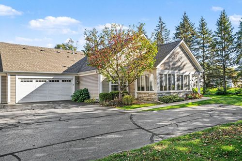 2065 Brighton Ln, Portage, MI, 49024-2588 | Card Image