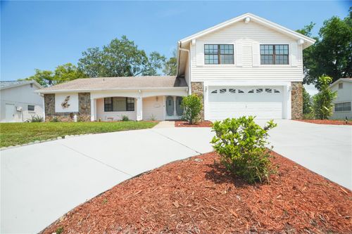 12106 Bear Creek Ln, Hudson, FL, 34667-2425 | Card Image