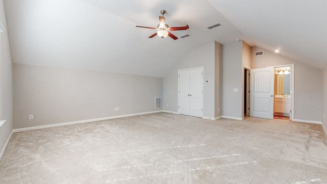 Bonus room has a closet and full bathroom! | Image 23