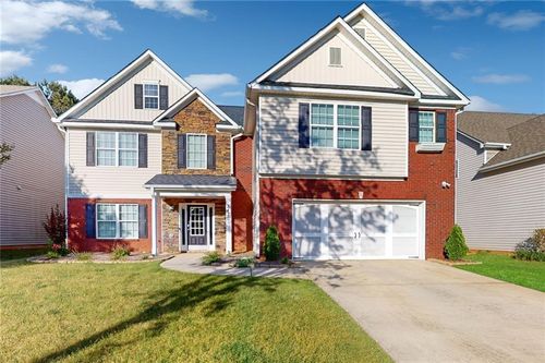 3420 Gardenside Dr, Loganville, GA, 30052-7902 | Card Image