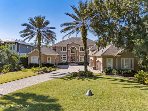 21 N Roscoe Blvd, Ponte Vedra Beach, FL, 32082-3625 | Card Image