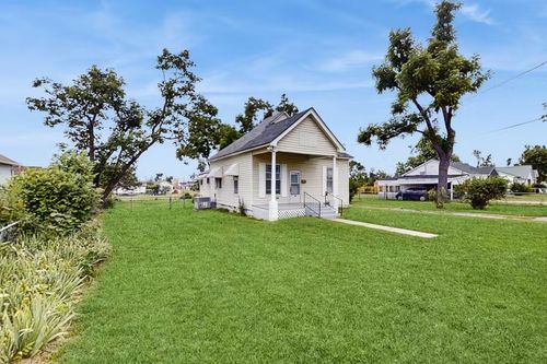 208 N 9th St, Rogers, AR, 72756-3504 | Card Image