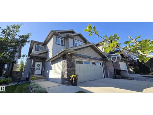 15883 13 Ave Sw, Edmonton, AB, T6W2H5 | Card Image
