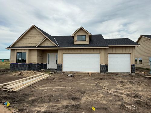 1620 E Appleton St, Valley Center, KS, 67147 | Card Image