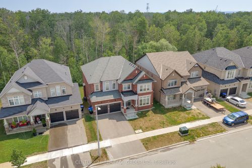 1685 Emberton Way, Innisfil, ON, L9S0N4 | Card Image