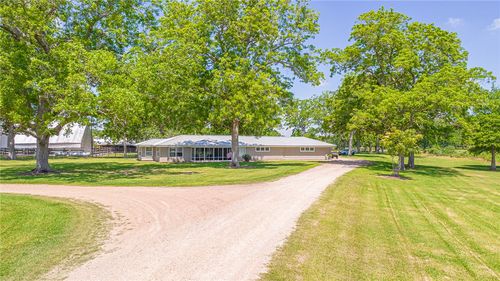 7654 County Road 121, Wharton, TX, 77488-9906 | Card Image