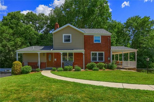 141 E Wedgewood Dr, Pittsburgh, PA, 15229-1086 | Card Image