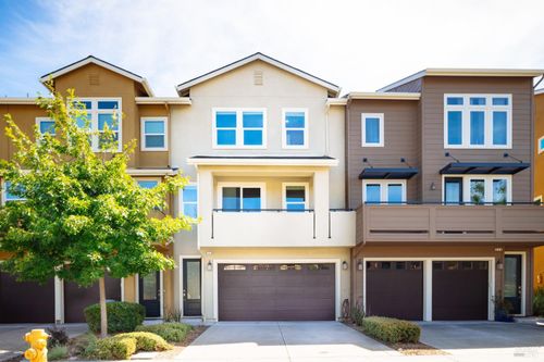 616 Jade Street, Petaluma, CA, 94952 | Card Image