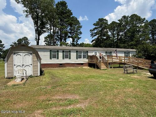 126 Joe Henry Ln, Gates, NC, 27937-9572 | Card Image