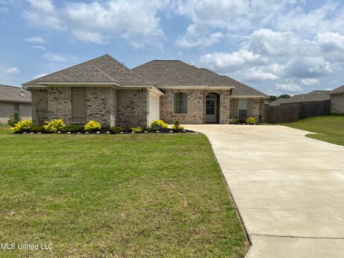 108 Brunswick Cv, Canton, MS, 39046-1289 | Card Image