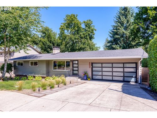 7785 Sw Landau St, Portland, OR, 97223-9019 | Card Image