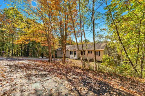 90 Locust Ln, Lyndeborough, NH, 03082-6131 | Card Image