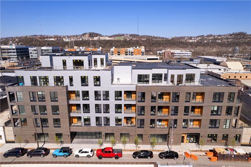 306-2635 Penn Ave, Pittsburgh, PA, 15222-4621 | Card Image