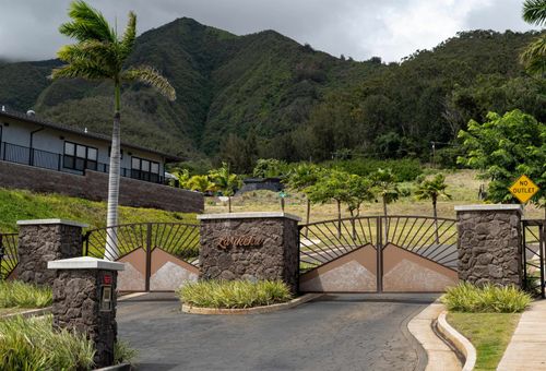 18-20 N Laikeha Pl, Wailuku, HI, 96793-4194 | Card Image