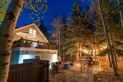 104 Whiterock Ave, Crested Butte, CO, 81224-8705 | Card Image