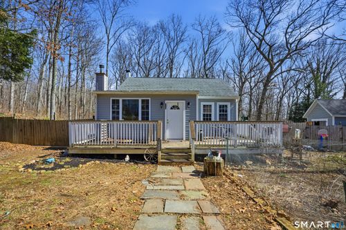 38 Knoll Rd, Moodus, CT, 06469-1424 | Card Image