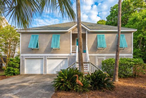7 Sand Dollar Dr, Isle Of Palms, SC, 29451-2648 | Card Image