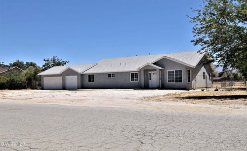 9734 S Avenue S-8, Littlerock, CA, 93543 | Card Image