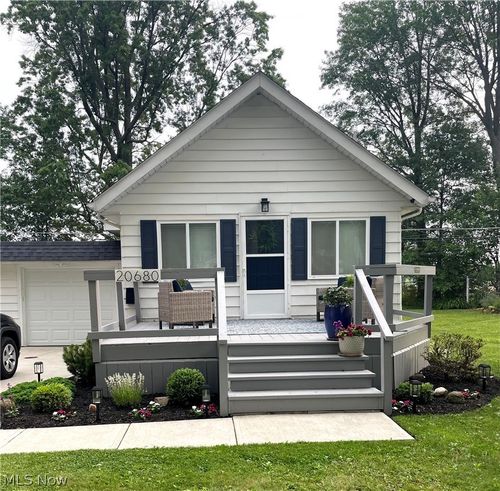 20680 Belvidere Ave, Fairview Park, OH, 44126-1459 | Card Image