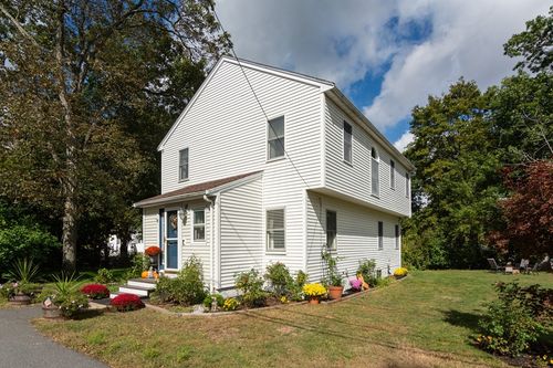 12 Tarbox St, Dedham, MA, 02026-3816 | Card Image