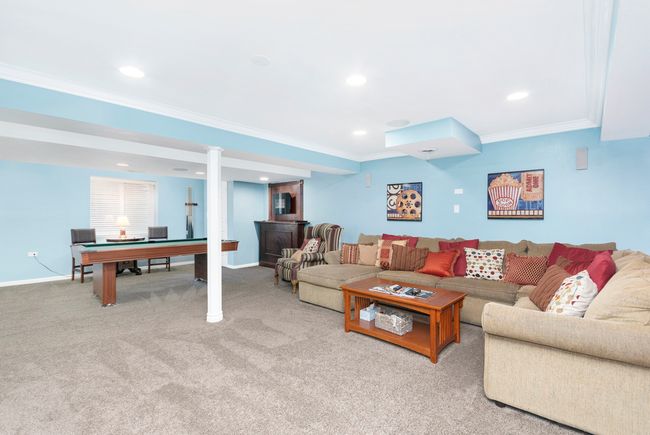 404 Bower Ln, House other with 5 bedrooms, 3 bathrooms and null parking in Oswego IL | Image 31