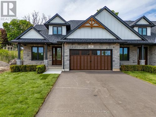 9 Greenhill Drive, Tillsonburg, ON, N4G0L4 | Card Image