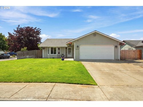 25234 Tyro Ave, Veneta, OR, 97487-9550 | Card Image