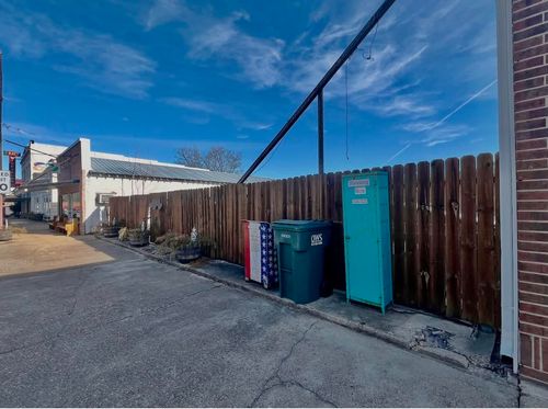 18454 Main Street, Eminence, MO, 65466 | Card Image