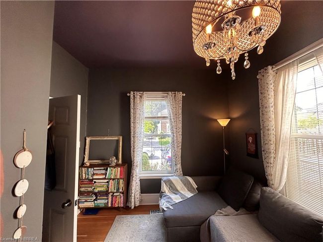 551 Grace St, House other with 2 bedrooms, 1 bathrooms and 1 parking in Woodstock ON | Image 6
