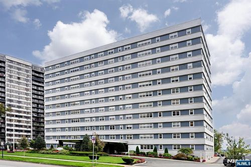 280 Prospect, Hackensack, NJ, 07601 | Card Image