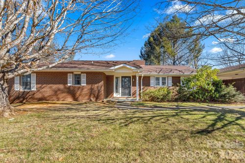 800 Mountain View Rd, Mars Hill, NC, 28754-6400 | Card Image