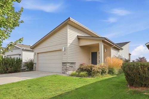 6815 S Blackwing Ct, Spokane, WA, 99224-9047 | Card Image