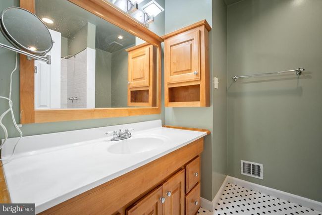 10462 Malone Ct, Townhouse with 3 bedrooms, 4 bathrooms and null parking in FAIRFAX VA | Image 21