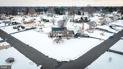 52 Hampton Dr, Churchville, PA, 18966-1106 | Card Image