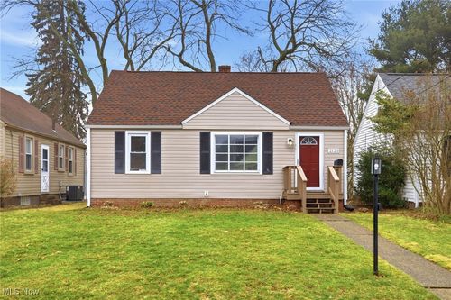 2125 39th Street Nw, Canton, OH, 44709 | Card Image