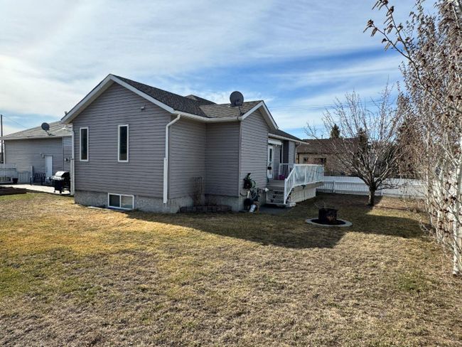 614 1 Street Sw, Home with 5 bedrooms, 3 bathrooms and 2 parking in Drumheller AB | Image 36