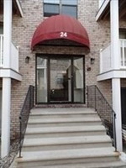 236-24 Kenmar Dr, Billerica, MA, 01821-4813 | Card Image