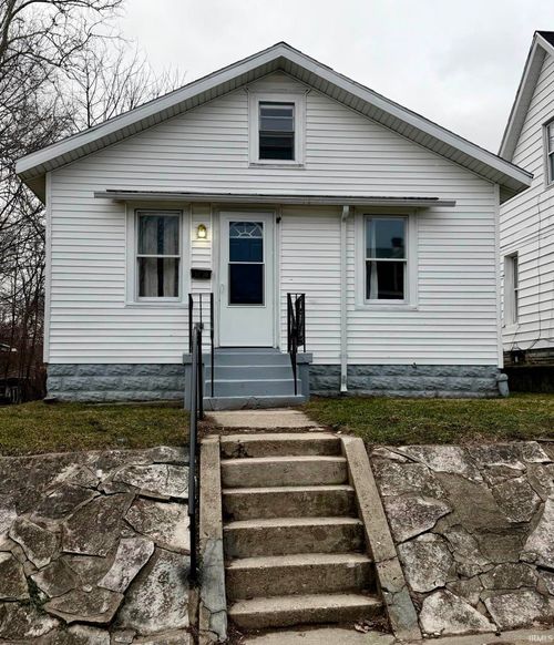 1730 Kendall Street, South Bend, IN, 46613-1847 | Card Image