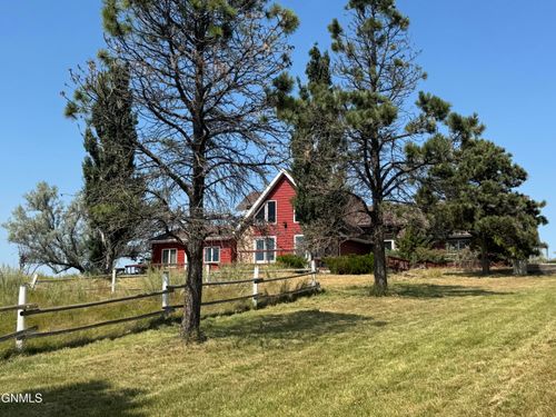 1292 8th St Sw, Dickinson, ND, 58601-7314 | Card Image