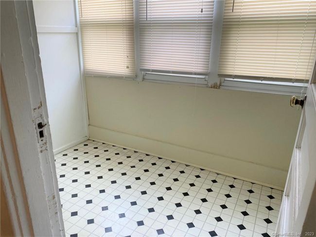 APT-3R - 512 Townsend Ave, Home with 1 bedrooms, 1 bathrooms and null parking in New Haven CT | Image 10