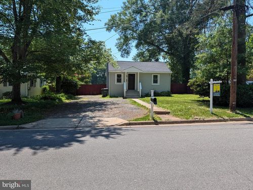 2913 Dunbar St, ALEXANDRIA, VA, 22306-3119 | Card Image
