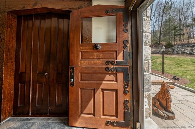 86 Chestnut Tree Hill Road Ext, House other with 3 bedrooms, 4 bathrooms and null parking in Oxford CT | Image 8