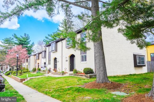 19014 Montgomery Village Ave, GAITHERSBURG, MD, 20886-3723 | Card Image