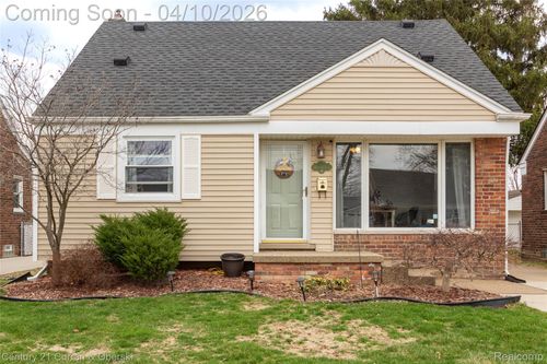 9625 Ruth Ave, Allen Park, MI, 48101-1372 | Card Image