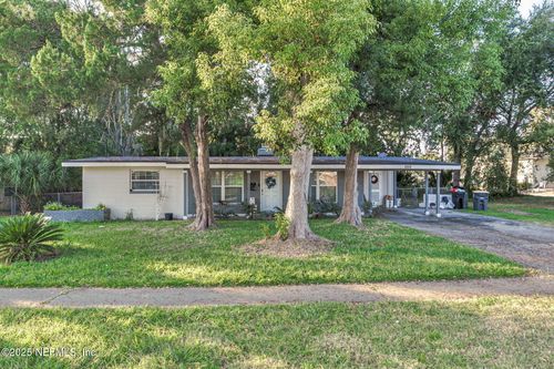 3008 Carrevero Dr W, Jacksonville, FL, 32216-5506 | Card Image
