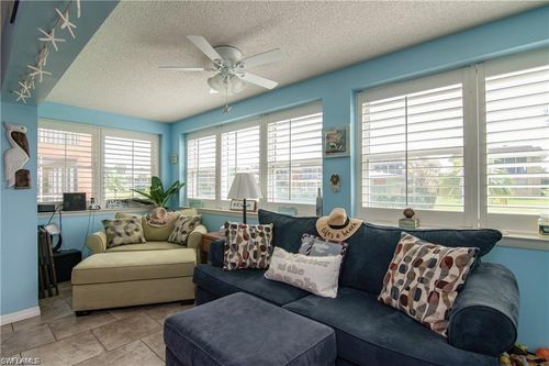 s-21-1400 Pompei Ln, NAPLES, FL, 34103 | Card Image