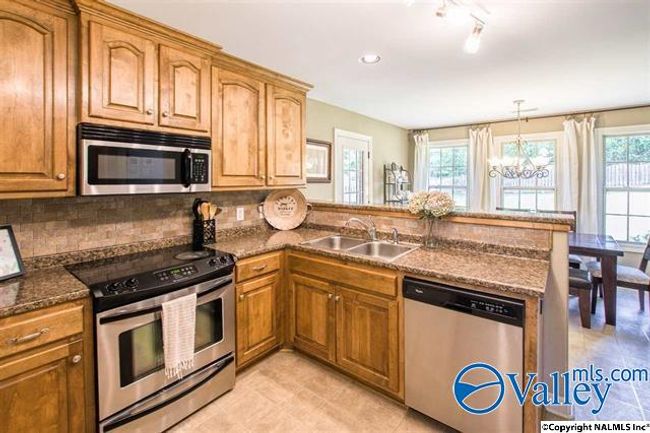 154 Autumn Branch Dr, House other with 3 bedrooms, 2 bathrooms and null parking in Madison AL | Image 7
