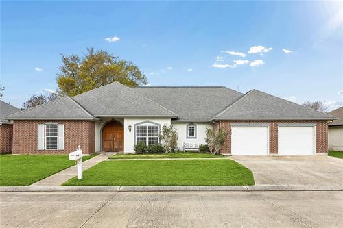 1236 Barbe Dr, Westwego, LA, 70094-5462 | Card Image
